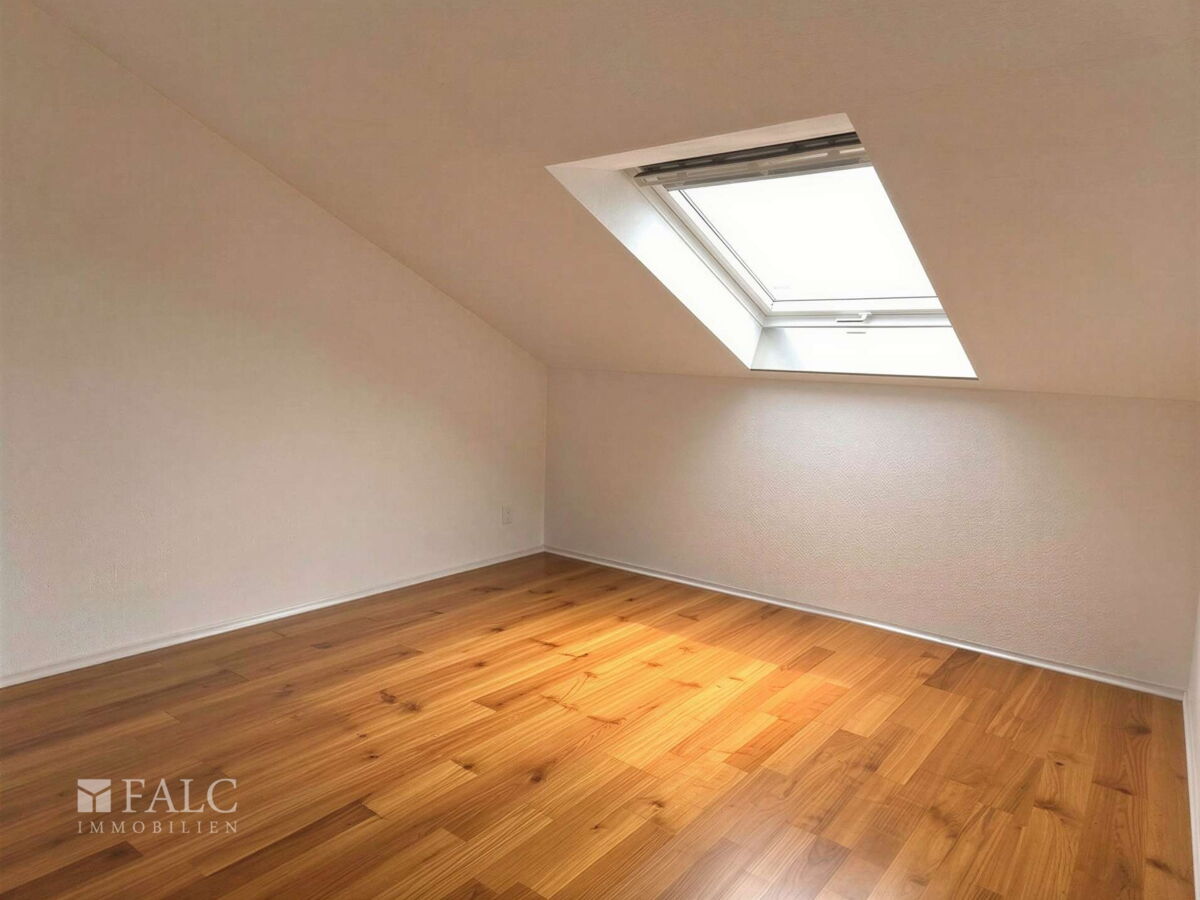 Schlafzimmer DG