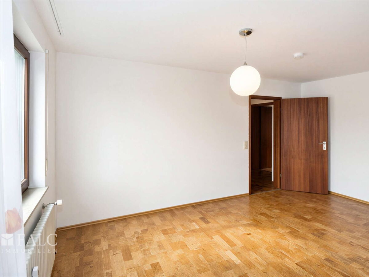 Schlafzimmer EG
