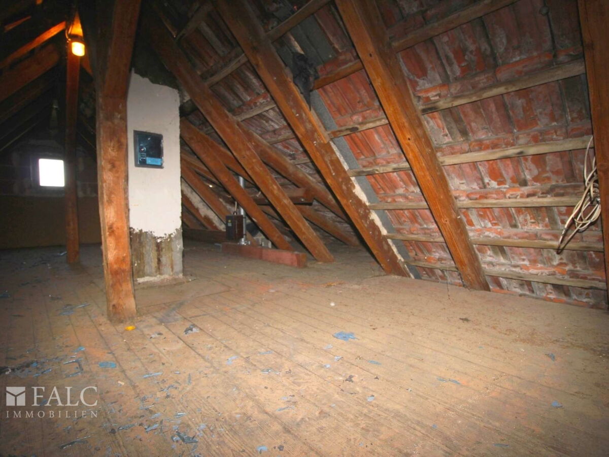 Dachboden (2)